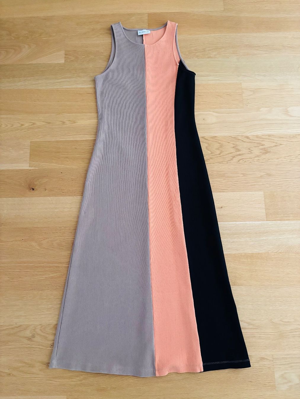 Vestiti: BLANCHE DRESS - Jerseykleid - multicoloured – Usato da Zürich venduto da 2KiWi