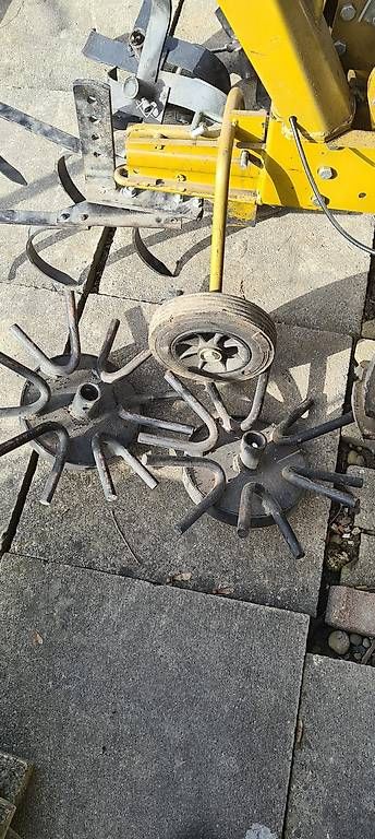 Tutte le macchine: Norlett Gartenfräse – Usato da Rorbas venduto da philips1 2