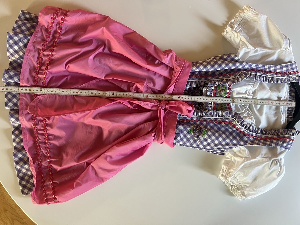 Vestiti: Dirndl – Usato da Zürich venduto da caro.ha. 7