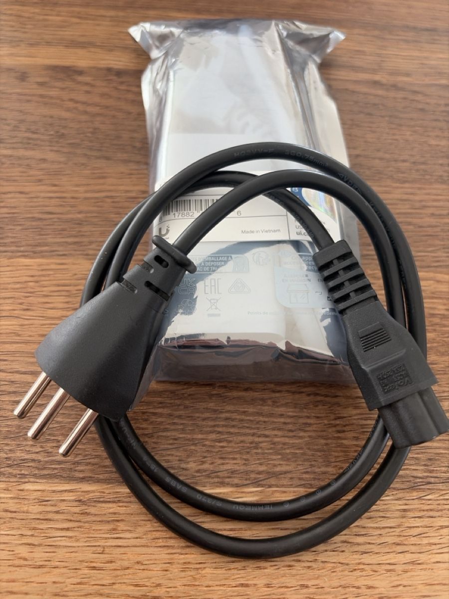 Ubiquiti Unità & Adattatore: Ubiquiti U-POE-AF – Nuovo e nell'imballaggio originale da Zürich venduto da hmorgen 2
