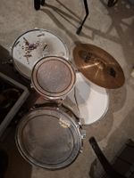 Schlagzeug Teile Trommel Becken Cowbell konvolut