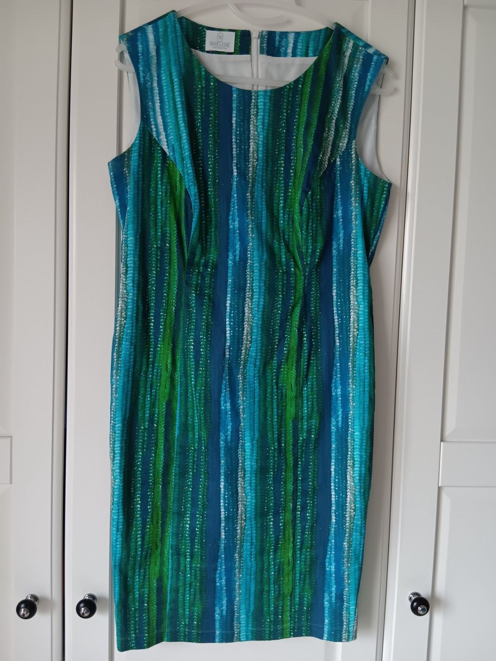 Madeleine Vestiti: MADELEINE  Robe / Kleid  Taille / Grosse S-M ..... – Usato da Cossonay-ville venduto da Super-Price-Quality
