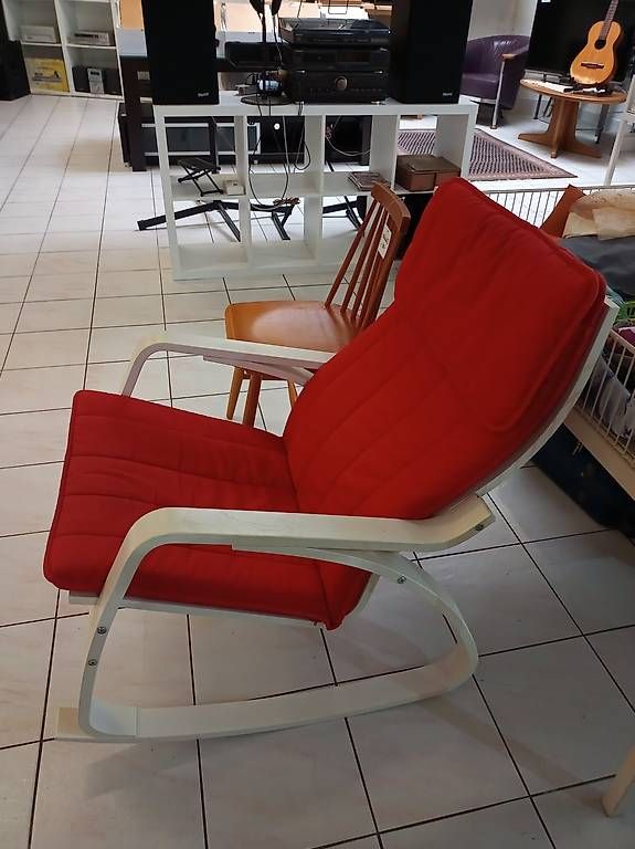 Ikea Sedie: Bequemer Schaukelstuhl – Usato da Neuhausen am Rheinfall venduto da galleria13 2