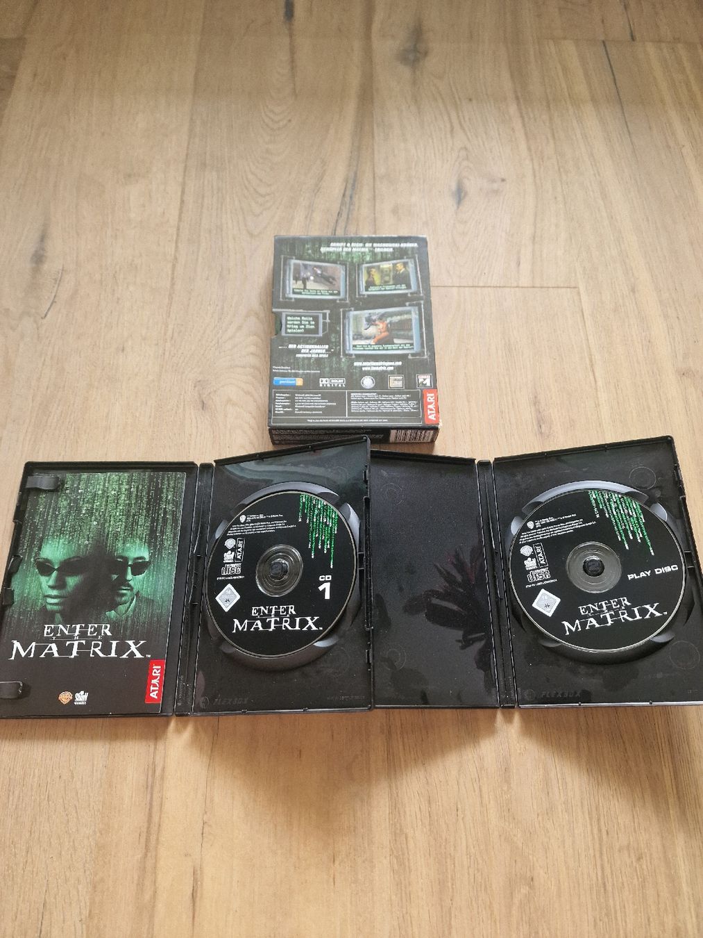 Jeux: Enter the Matrix Big Box 2 Disc PC CD-ROM Spiel Top – D'occasion à Fahrwangen par luk_bhw7 2