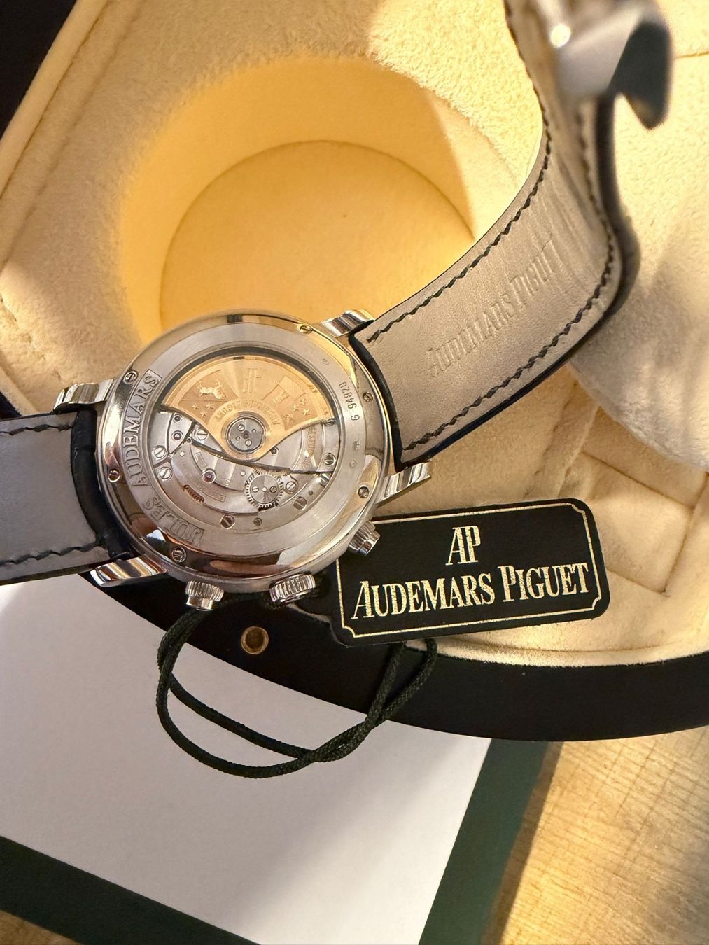 Audemars Piguet Orologi: Audemars Piguet Chronograph Watch Jules Audemars Weiss Gold – Usato da Wil SG venduto da san_867n 3