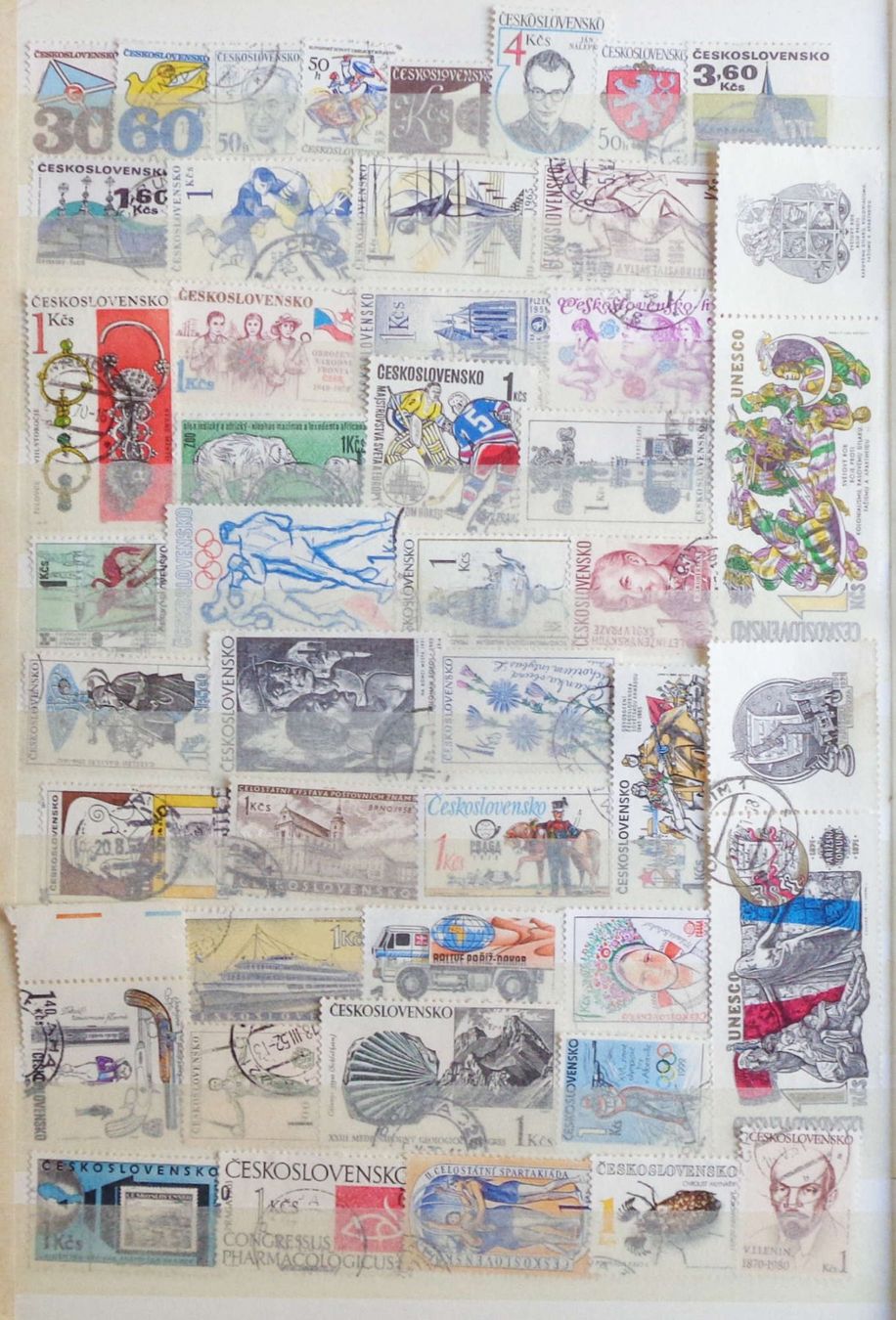 Tutti i francobolli: CSR/CSSR: Des timbres oblitérés, 2 photos – Usato da Le Locle venduto da timbrettino 1