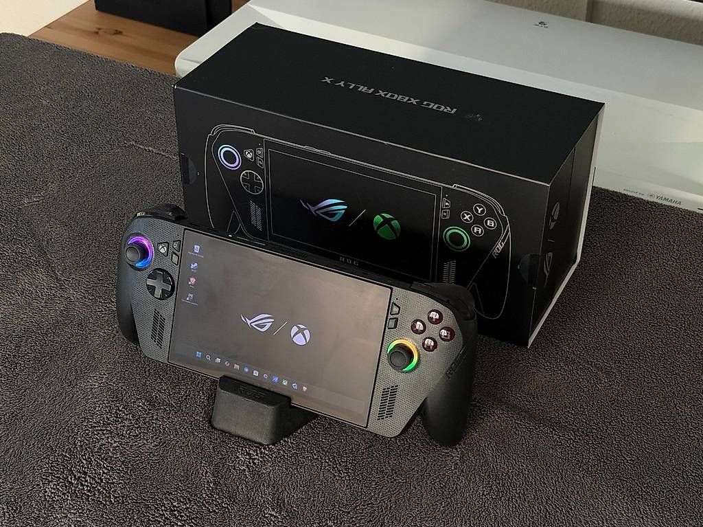 Konsolen: Xbox Rog Ally X neuwertig – Gebraucht aus Luzern von AleFreddo