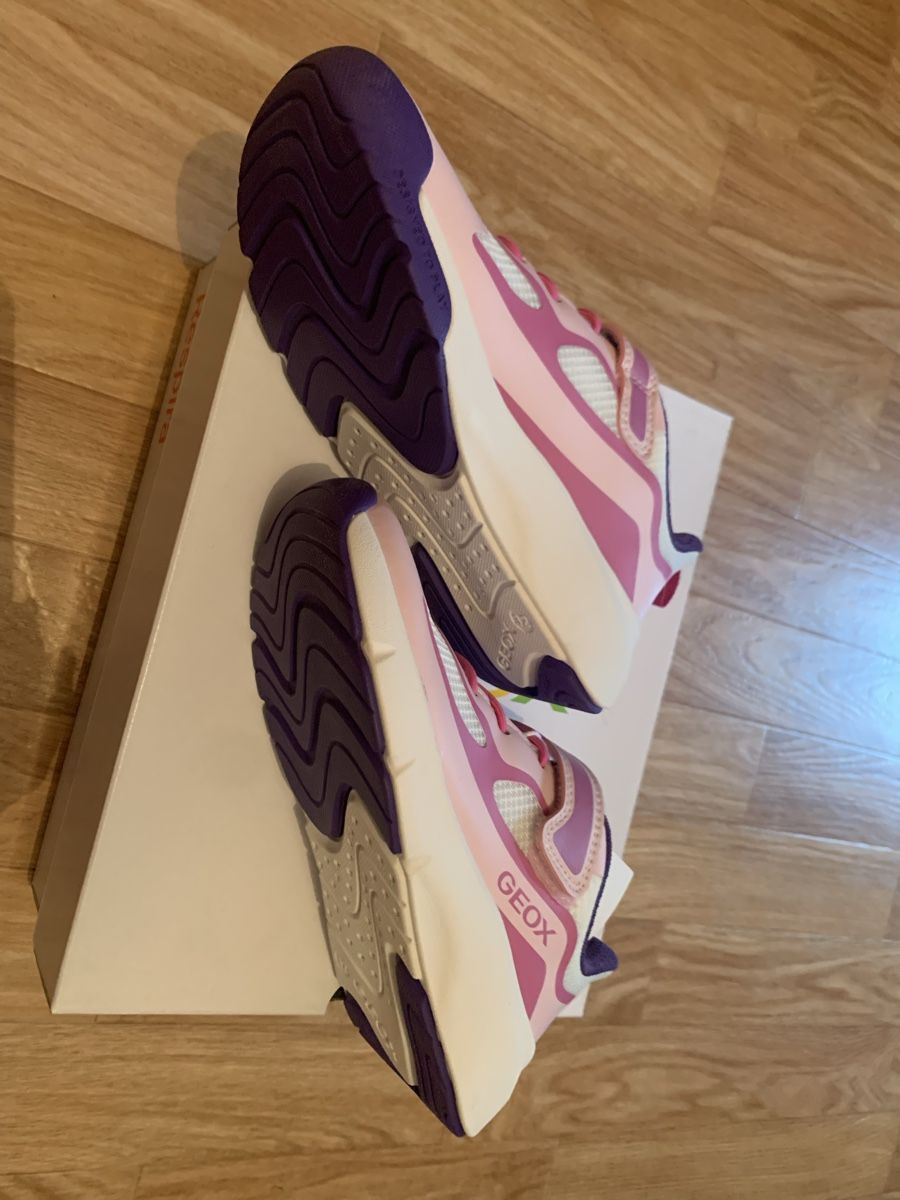 Geox Schuhe für Mädchen: Scarpe GEOX mis. 32 nuove – Neu und originalverpackt aus Airolo von Truzz 1