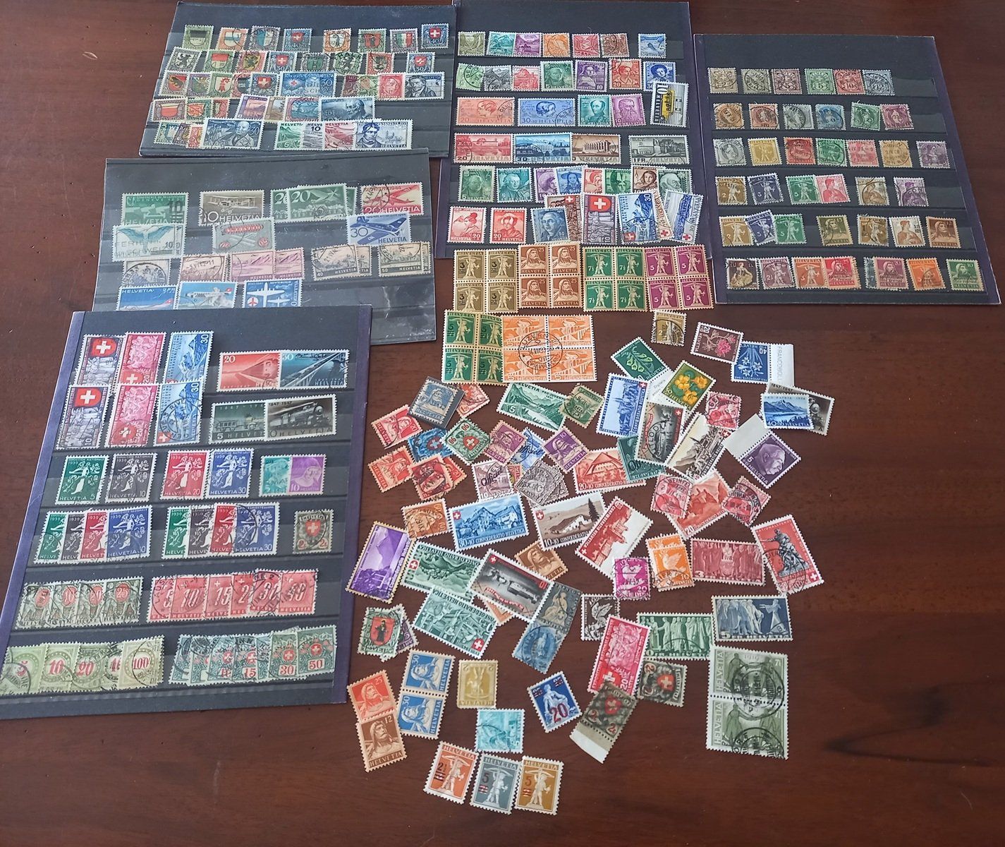 Tutti i francobolli: Vrac de timbres suisses – Usato da Crans-Montana venduto da kira56 1