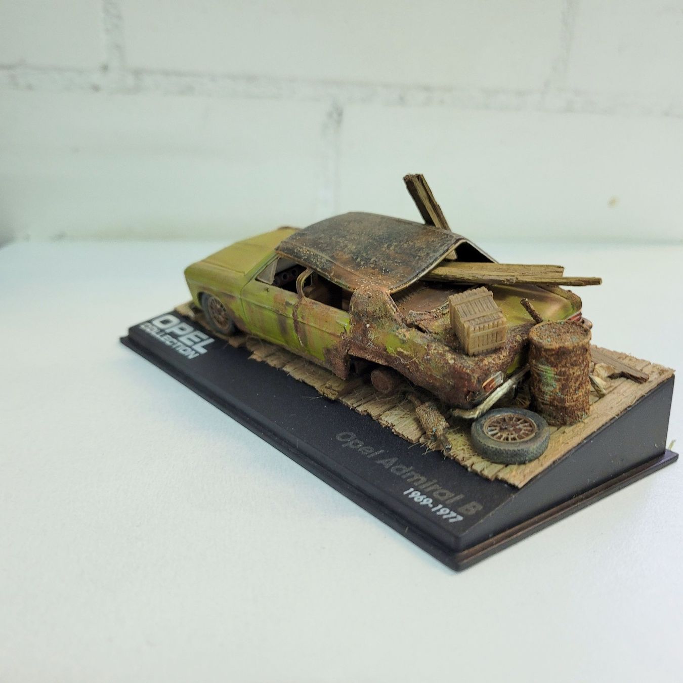 Opel Modellini d'auto: Opel Admiral B 1:43 – Usato da Reinach AG venduto da airbrusher01 3