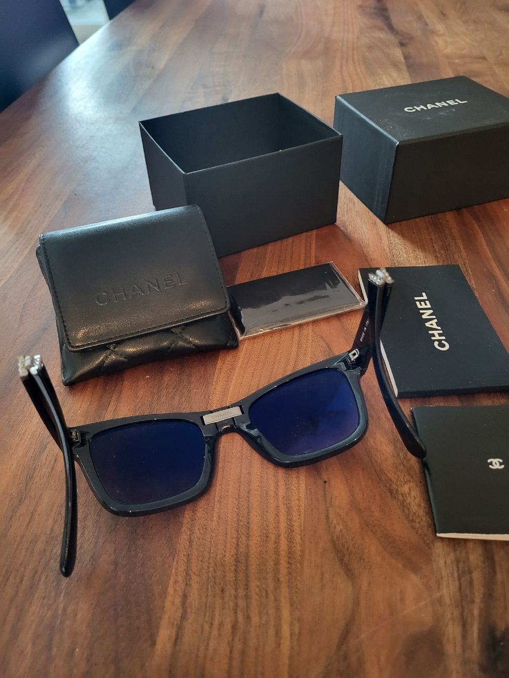 Chanel Occhiali & Lenti: CHANEL Sonnenbrille – Nuovo (secondo la descrizione) da Fruthwilen venduto da Mostro-Medusa 7