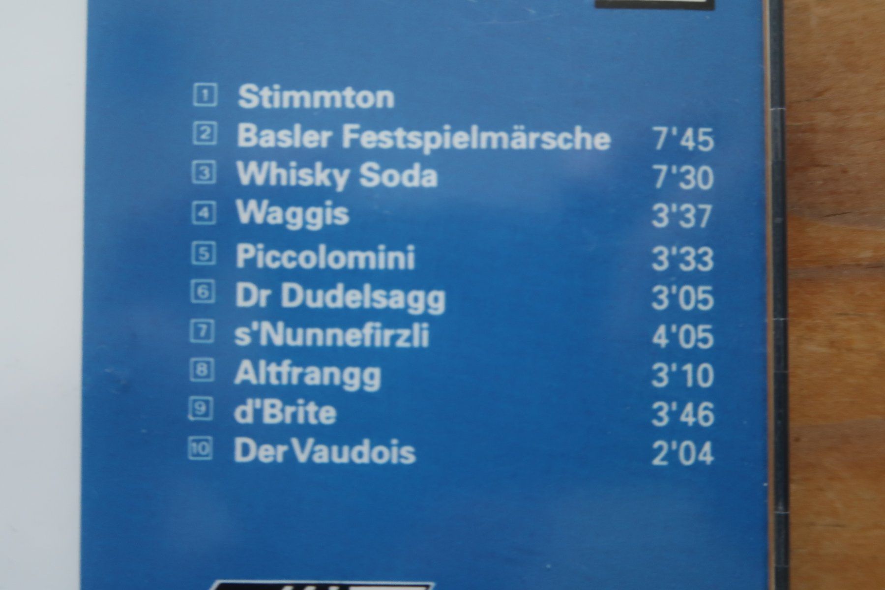 CDs: BASLER FASNACHTSMÄRSCH VOL. 2  - CD – D'occasion à Basel par Patiscat 2