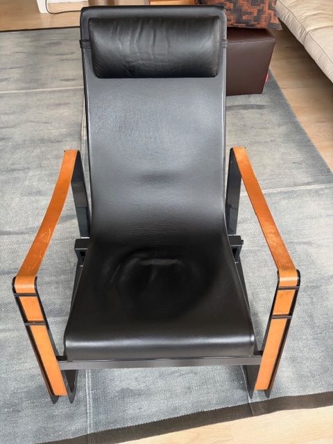Vitra Sessel: Original Vitra Cite Sessel, Design Jean Prouvé, Leder – Gebraucht aus Appenzell von han_zg2p 1