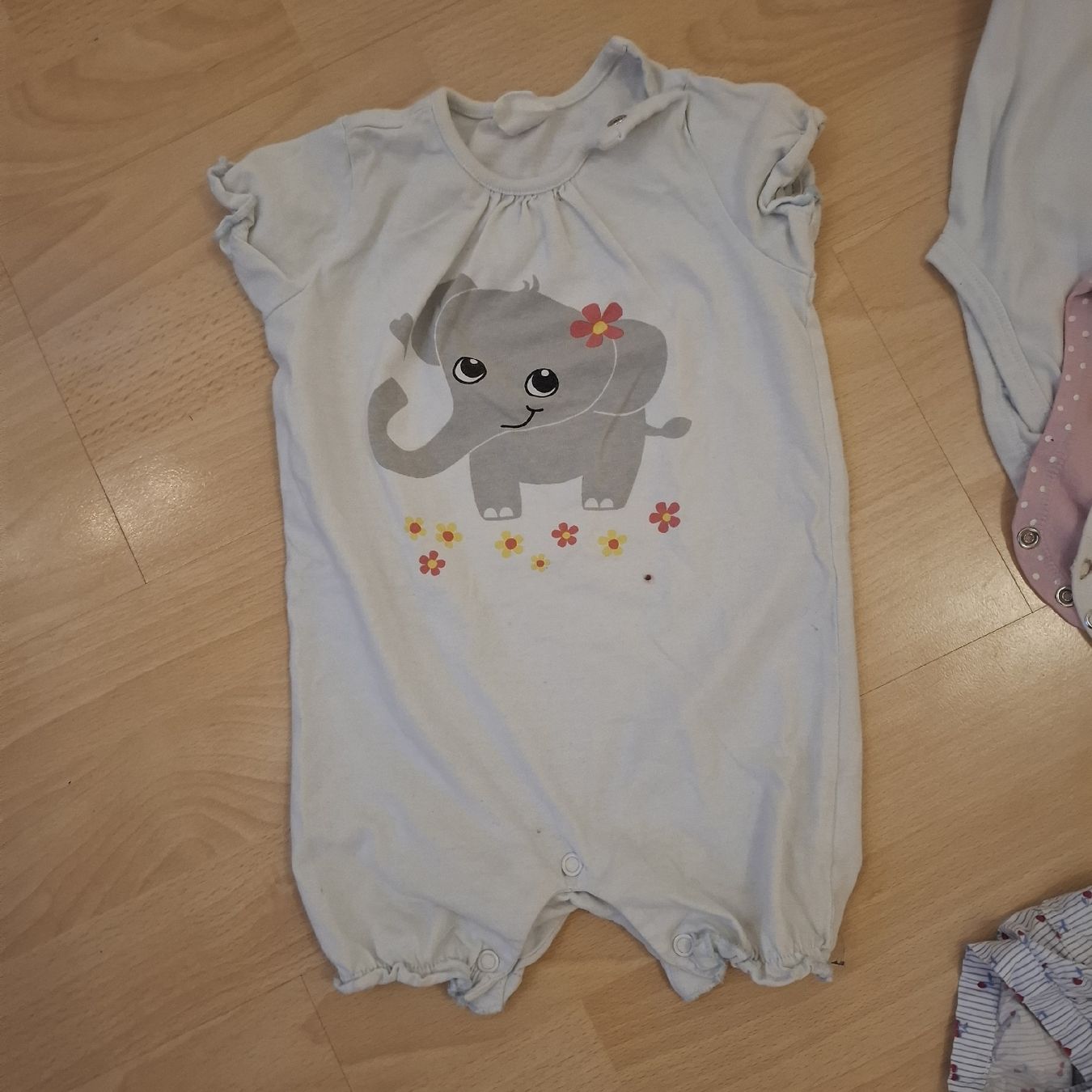Lotti & Set di vestiti: Sommer Set Mädchen Kleider Bodies Grösse 62 – Usato da Winterthur venduto da fraenzitwo 1