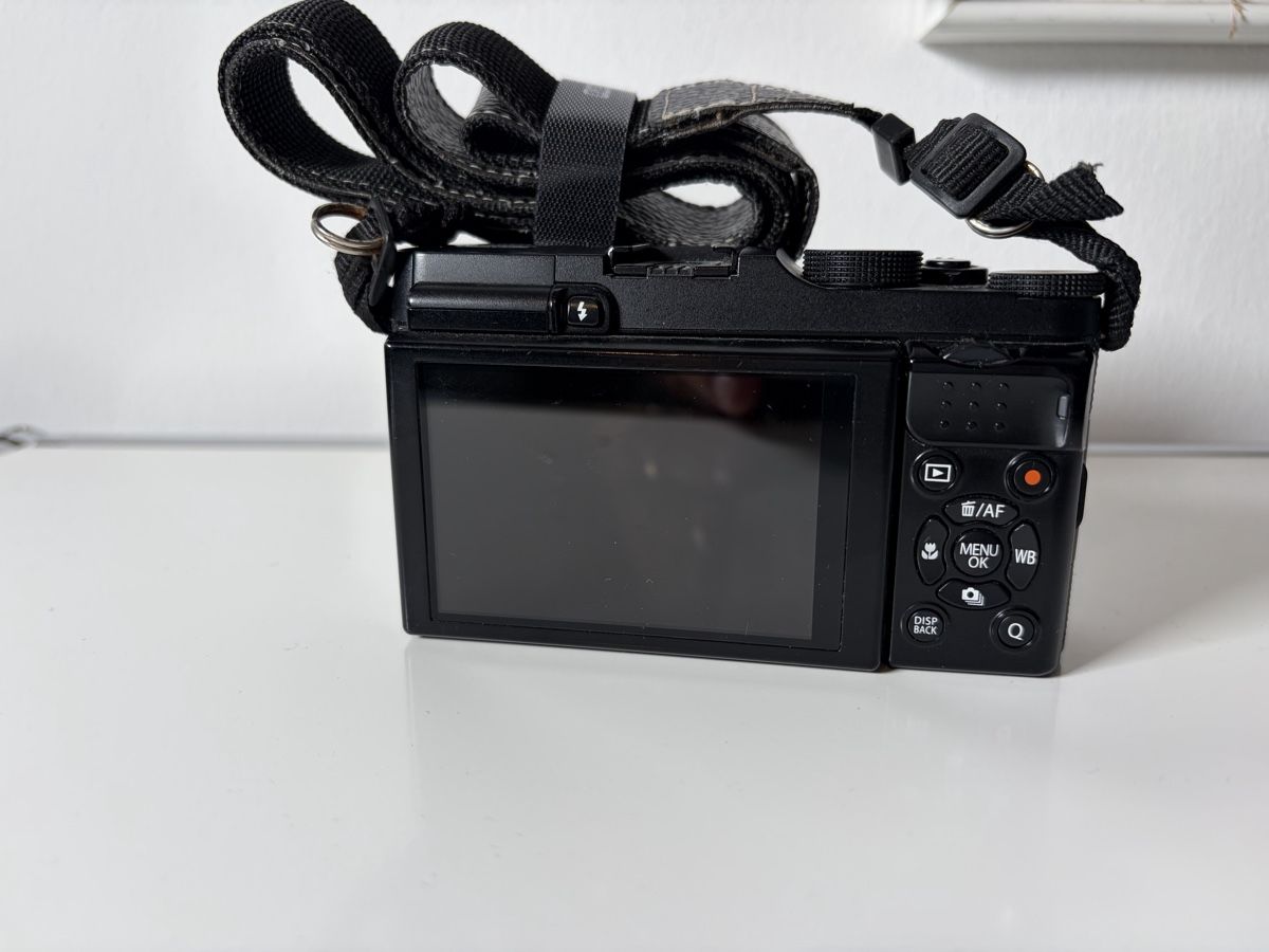 Fujifilm Kamera: Fujifilm X-A1 Top Zustand – Gebraucht aus Wittenbach von therealmoonstone 1