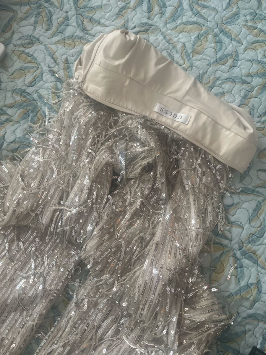 Guess Pantaloni: Pantalone Guess boutique nuovo  – Usato da Etoy venduto da rom_r8cx 1