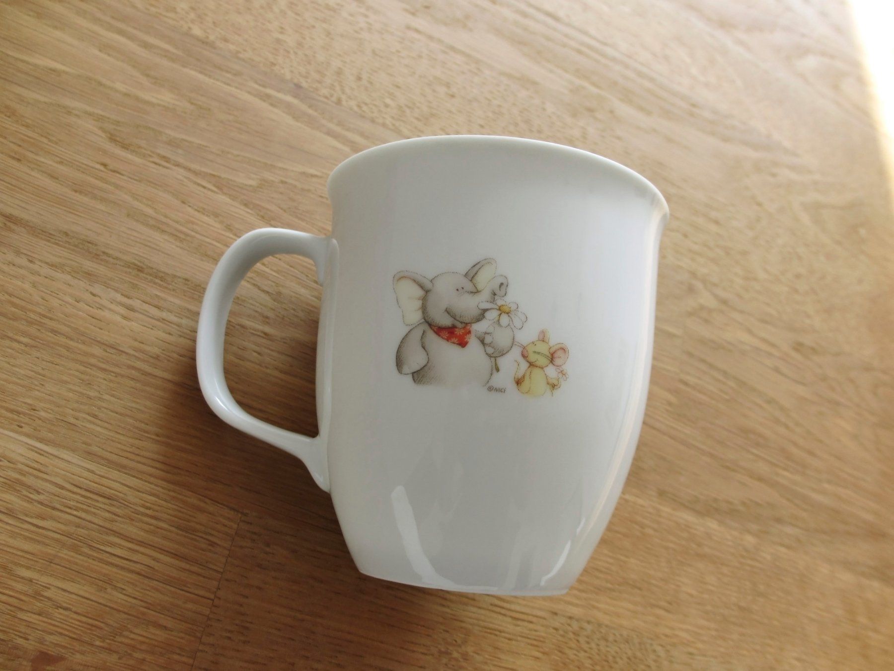 Tasse Nici Porzellan NEU mind. 320ml Fassung (Neu (gemäss Beschreibung)) in Winterthur für CHF 26 – mit Lieferung auf Ricardo kaufen