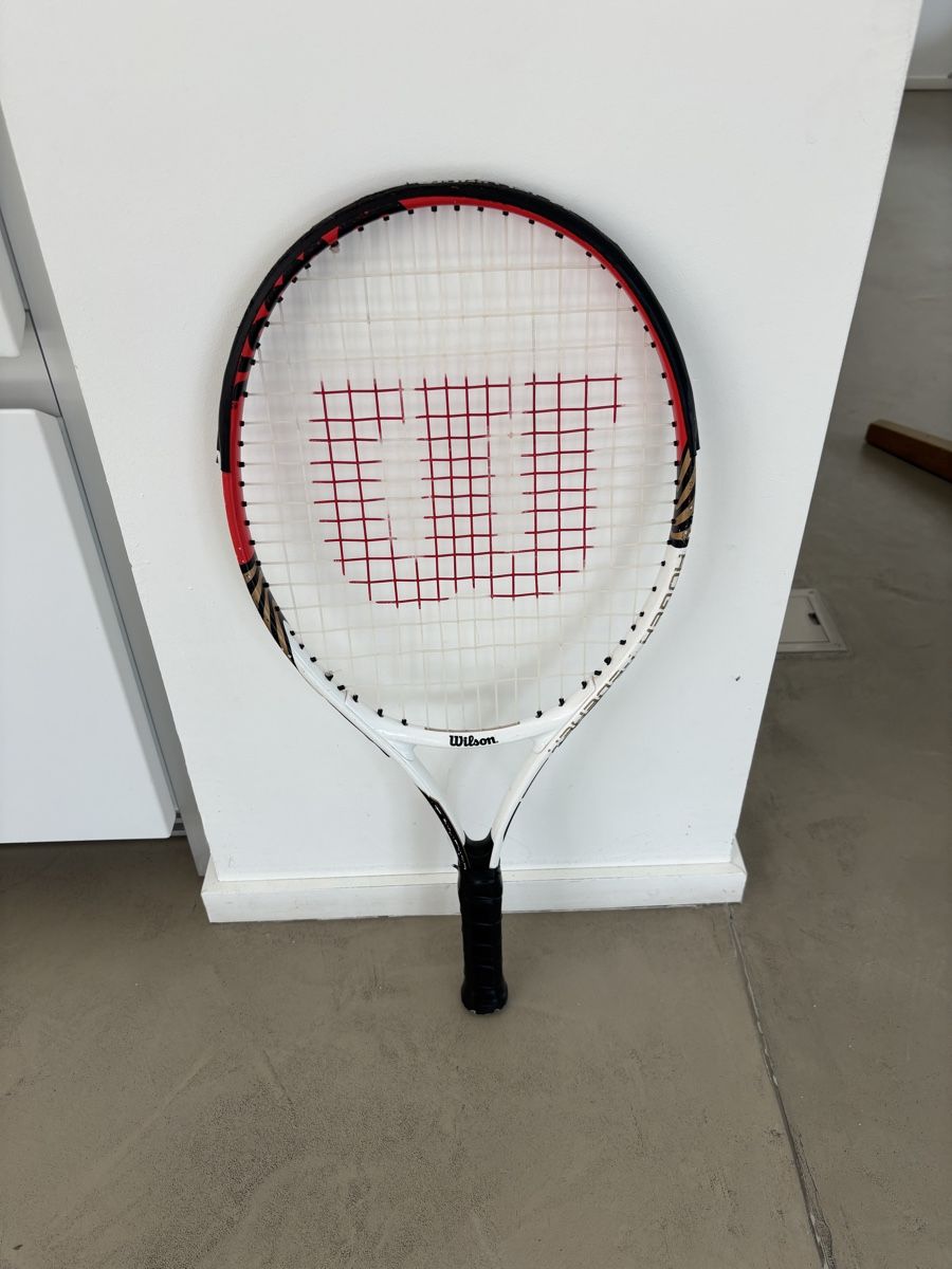 Schläger: Raquette de tennis Wilson – Gebraucht aus Buchillon von Achille.blz 1