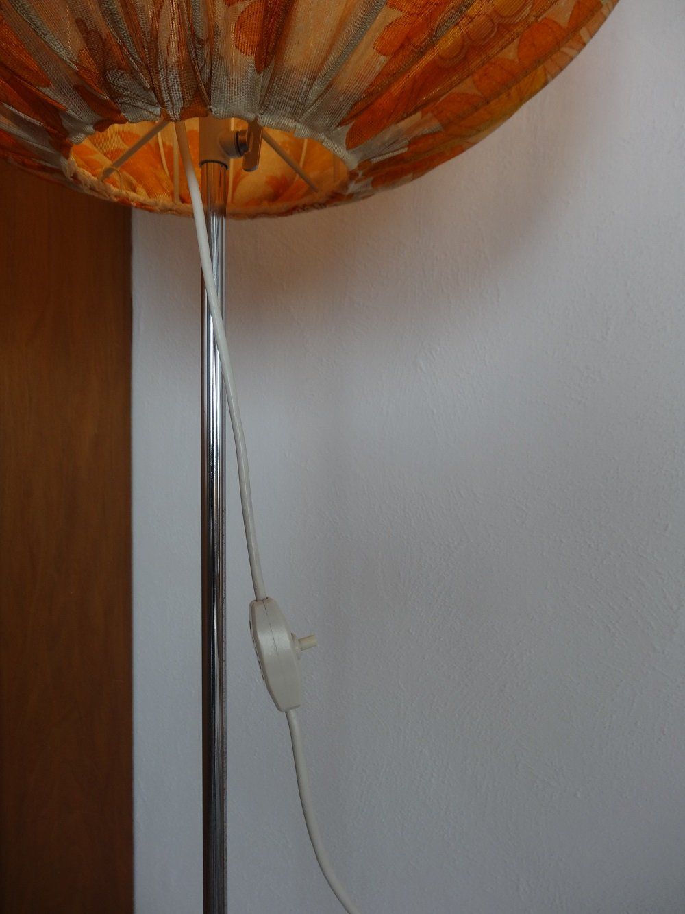 Lampes: Vintage Stehlampe – D'occasion à Wil SG par Pin05 2