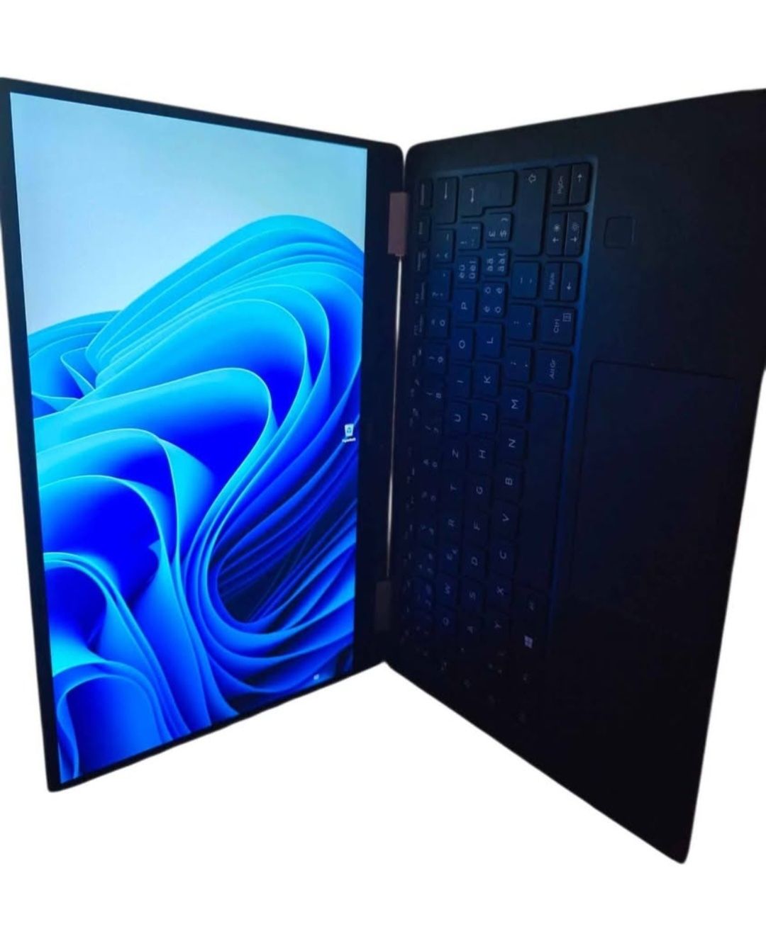 Dell Notebook: Dell XPS 13 2 in 1 Table Convertible – Usato da Zuchwil venduto da Lea007 1