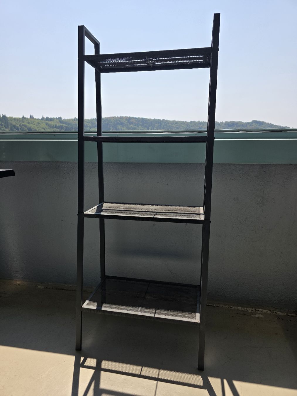 Scaffali: Metallregal mit mehreren Ebenen – Usato da Brugg AG venduto da Tom052 1