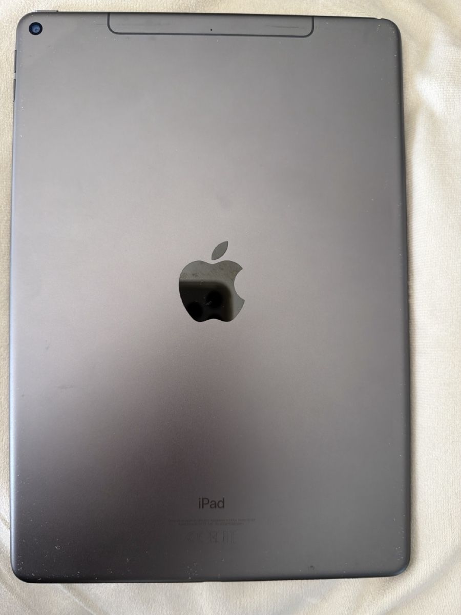 Apple Tablet PC: Apple iPad Air 3 defekt Glasbruch – Gebraucht aus Rietheim von sto_xyc9 3