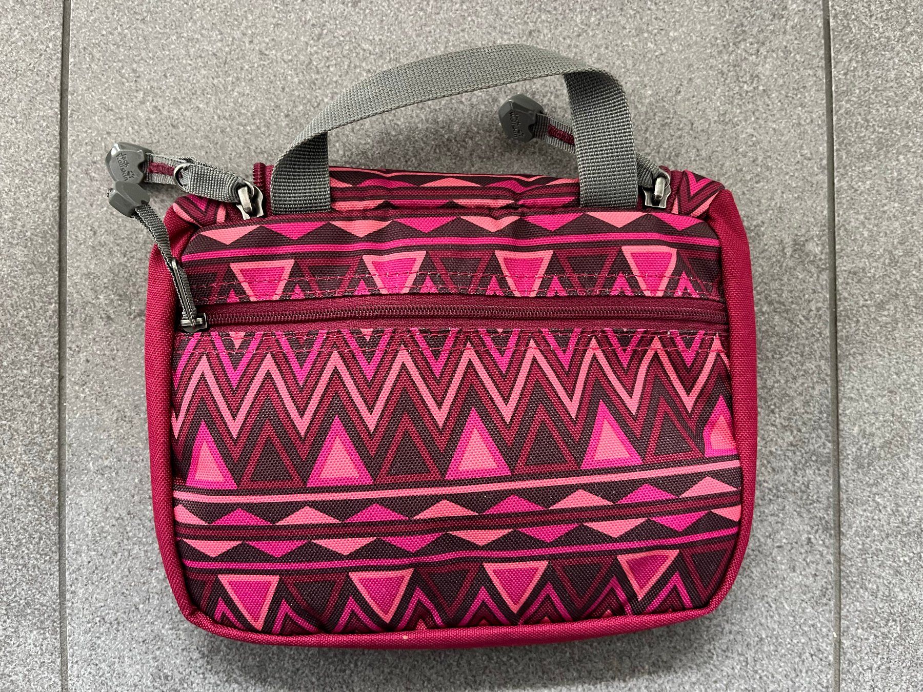 Jack Wolfskin Custodie per cosmetici: Kinder Kulturbeutel/Necessaire rot – Usato da Bösingen venduto da dankate 3