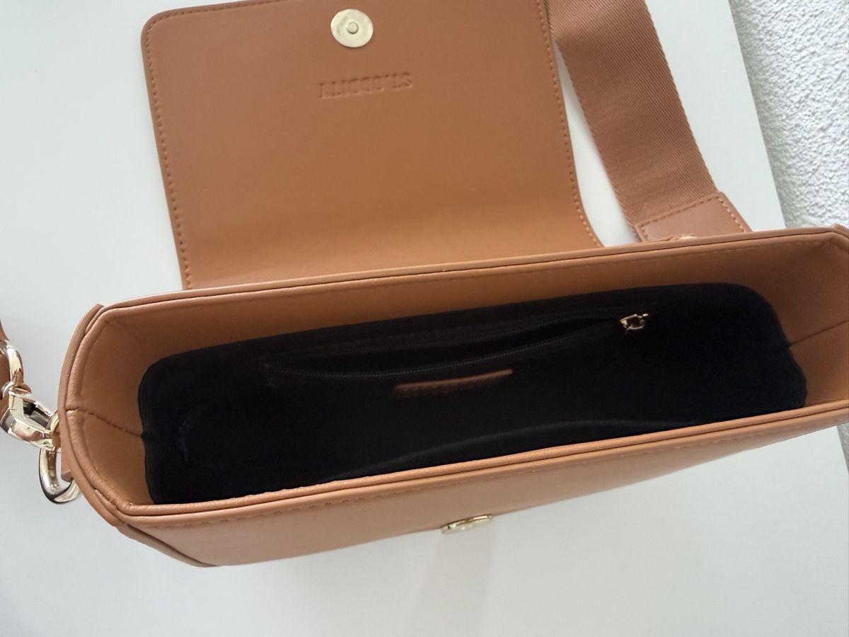 Borse da donna: St. Oddity Shoulder Bag – Usato da Brunnen venduto da keusch19 7