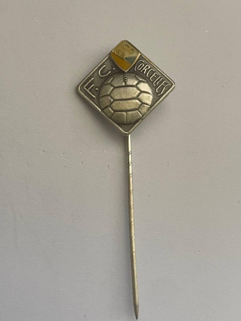 Plaketten & Abzeichen: 167. Anstecknadel - FC Corcelles – Gebraucht aus Luzern von Irek 1