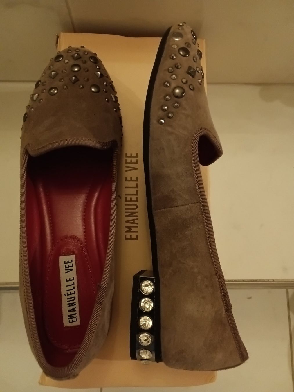 Scarpe da donna: Schuhe Emanuelle Vee mit Steinen NEU Grösse 37 – Nuovo e nell'imballaggio originale da Wettswil venduto da the_jr6l 1
