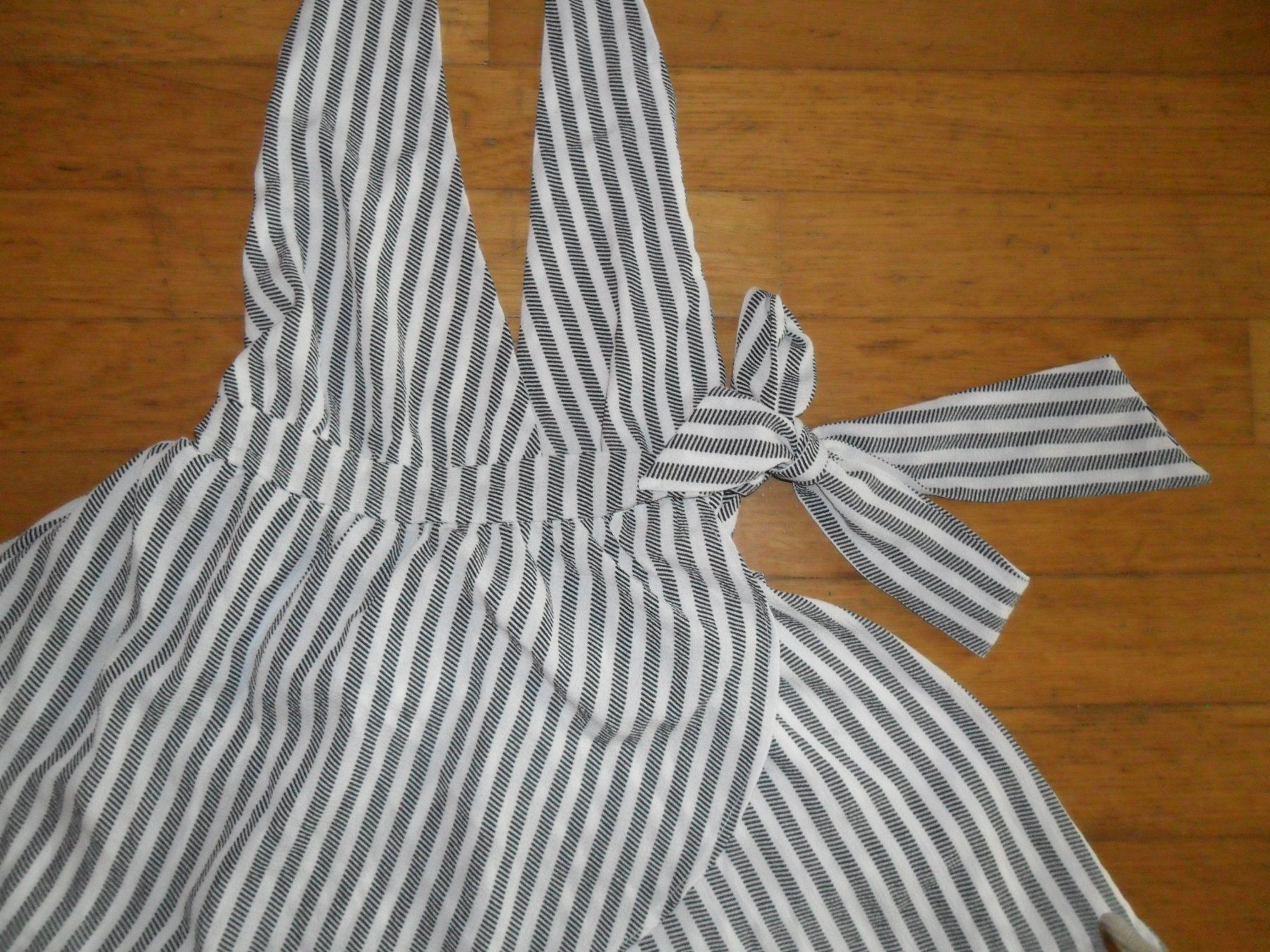 Pantaloni: Hosenanzug kurz Gr. S – Usato da Dübendorf venduto da Mobu4 1