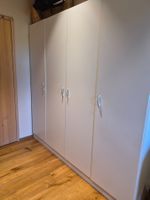 Kleiderschrank weiss mit 5 Tueren
