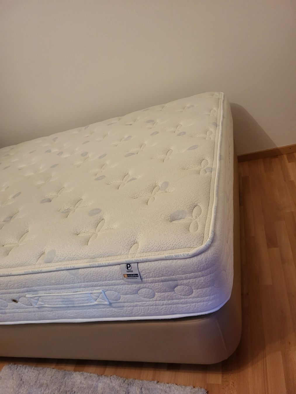 Letti: Queen Size Bett aus Faux Leder – Usato da Wetzikon ZH venduto da ZetMaster 3