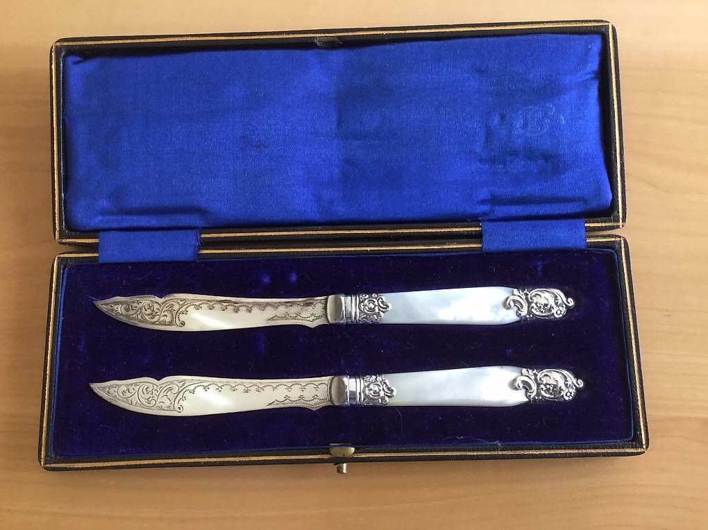 Posate: Ein Paar Buttermesser – Usato da Laufen venduto da Babouche4242