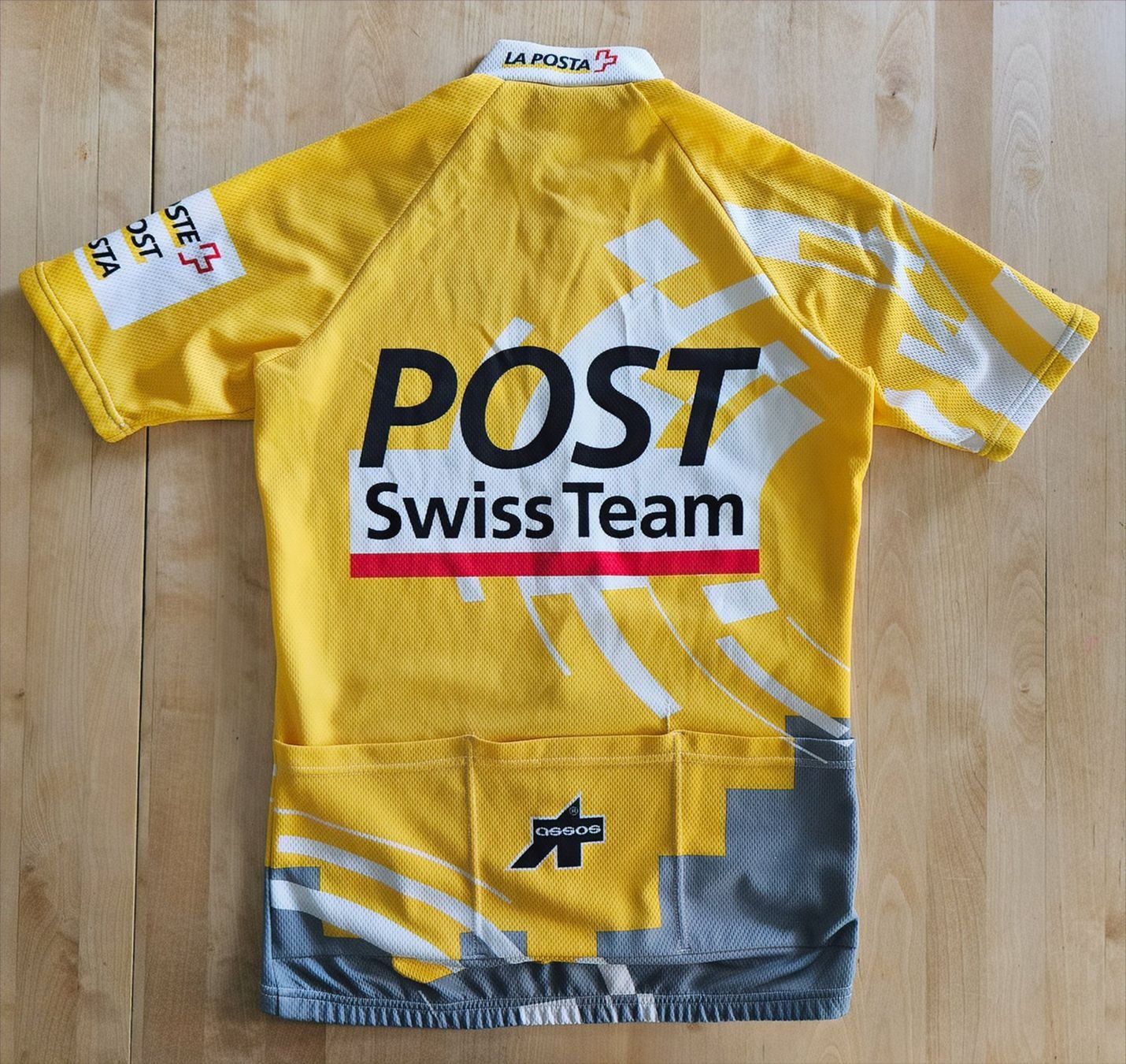 Assos Canottiere & Pantaloni: Radtrikot - Post SwissTeam - Assos - M – Usato da Genève venduto da 4lex3i 3