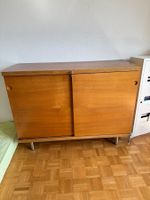 Sideboard Schrank aus Holz mit Schiebetüren