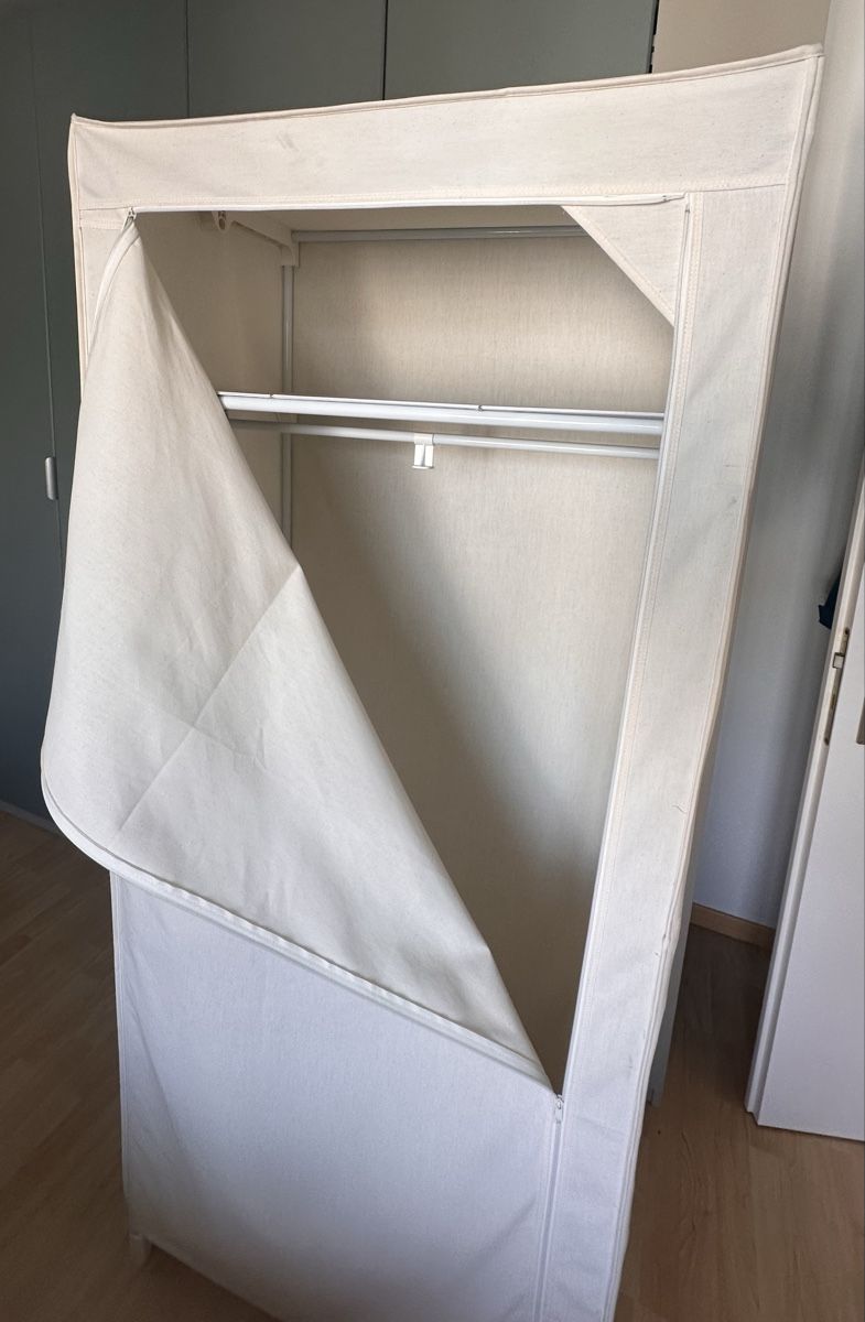 Porte manteau: Stoffgarderobe – D'occasion à Zürich par kat_pn2s 4