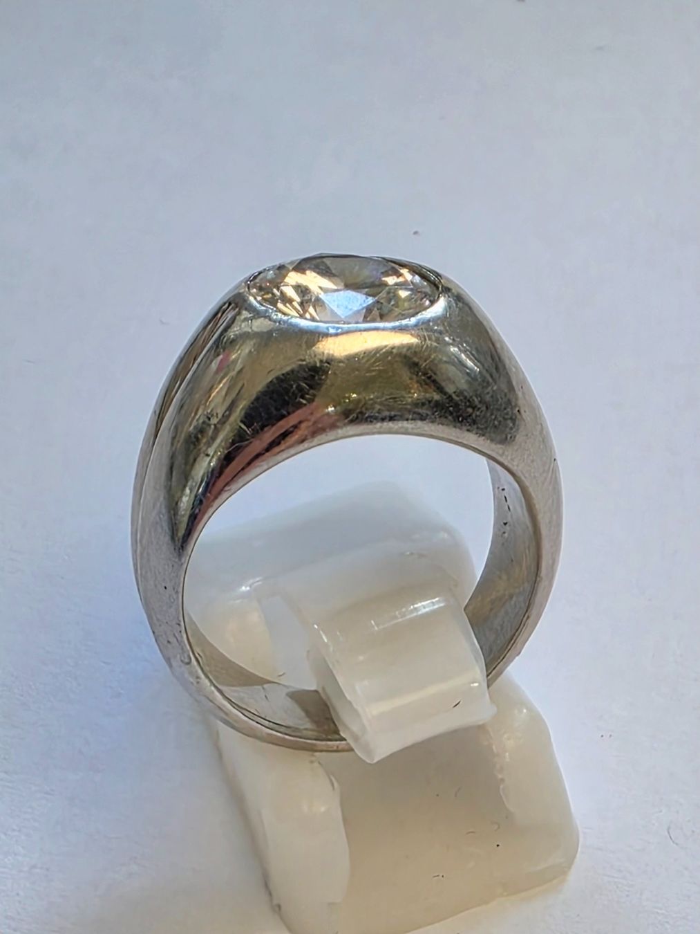 Anelli: Weissgold Ring mit 2 Carat Zirkon – Usato da Zürich venduto da Bieter04 1