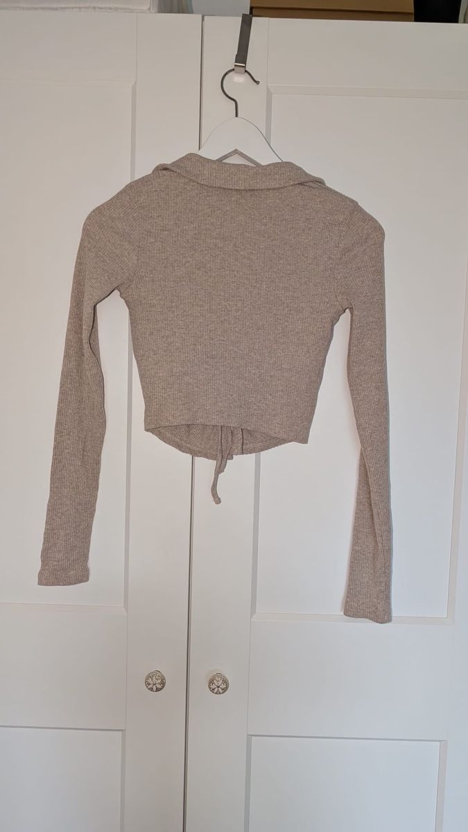 Bershka Maglioni & Felpe: Damen Stricktop beige Grösse S neuwertig – Nuovo (secondo la descrizione) da Heerbrugg venduto da sad_h2xv 1