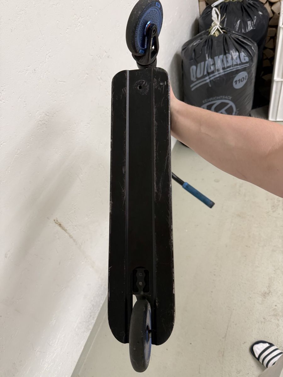 Kickboard: MGP Scooter – Usato da Neuheim venduto da usz_8305a 1