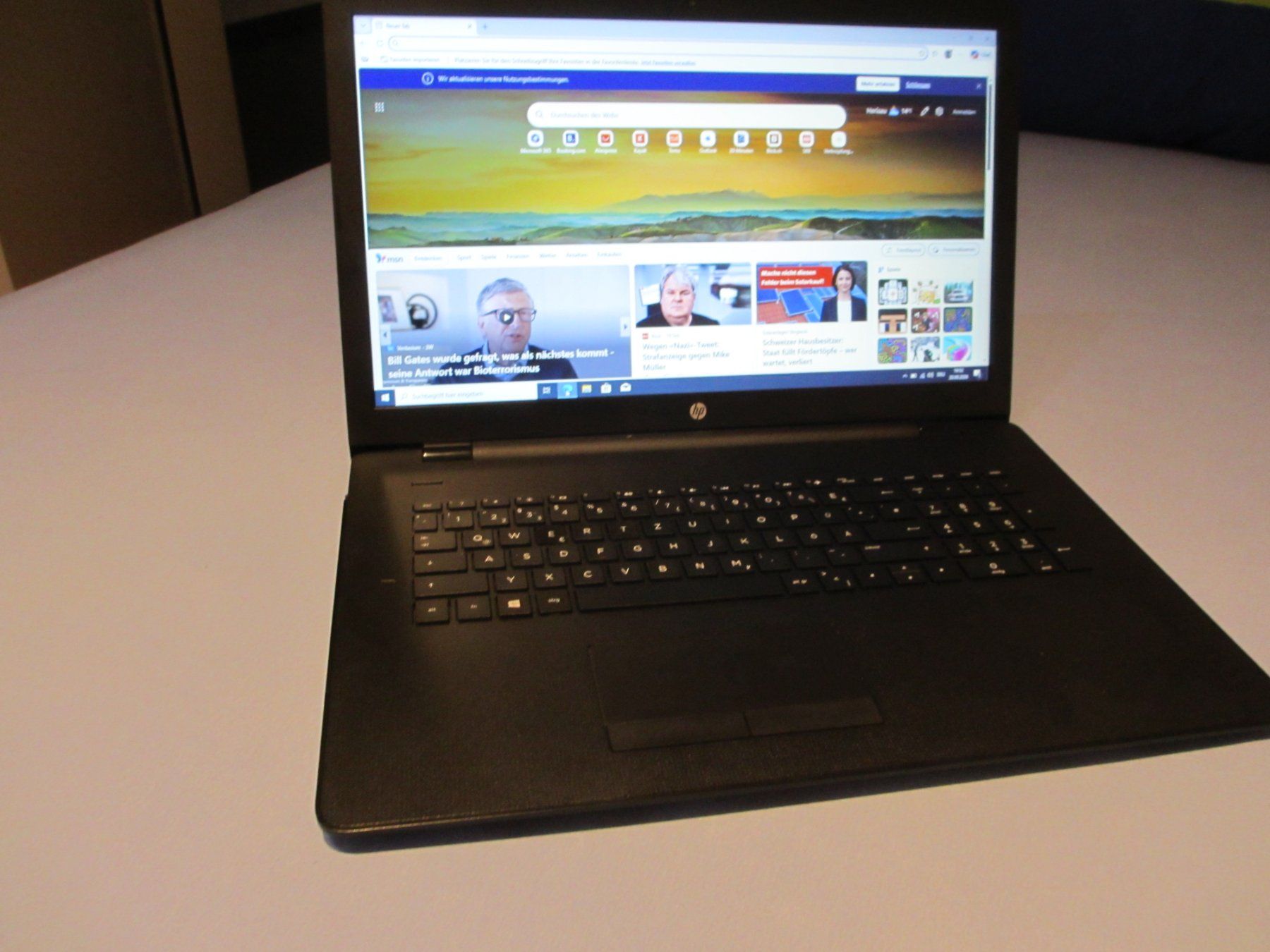 Portables: Hp  17 Notebook – D'occasion à Sargans par Morisson1 2