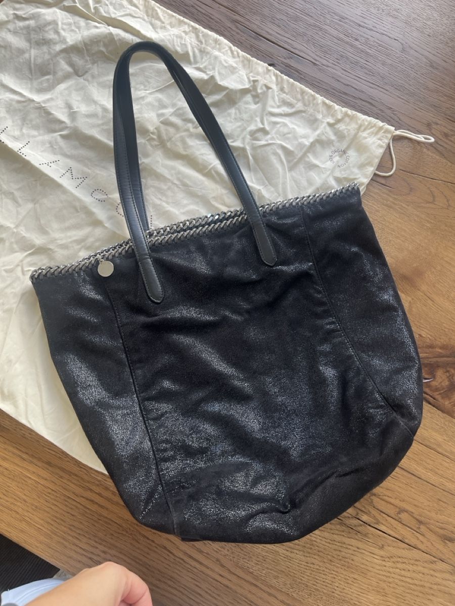 Stella McCartney Borse da donna: Schwarze Stella McCartney Shopper-Tasche – Nuovo (secondo la descrizione) da Bassersdorf venduto da Ni0na 1