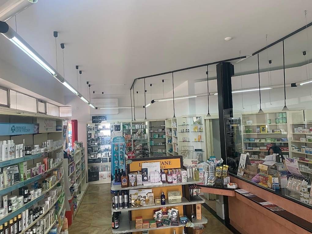 Lampen: T8 LED Röhre – Neu und originalverpackt aus Locarno von Businesstrading 2