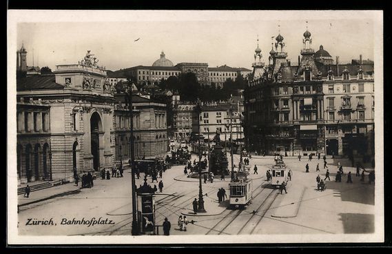 Cartes postales: Zürich, Bahnhofsplatz mit Strassenbahn – D'occasion à Berlin par bartko-reher
