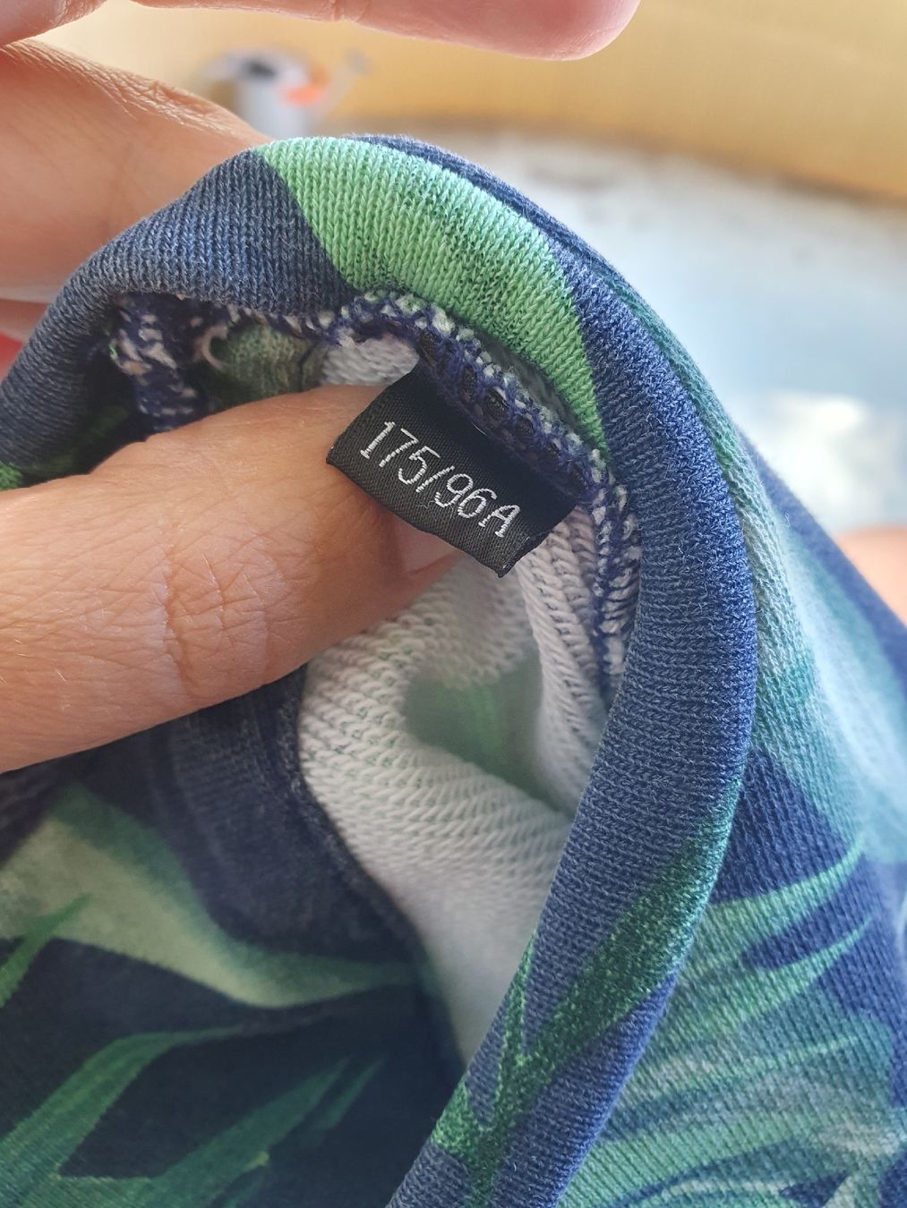Maglioni & Felpe: Selected Pullover mit Palmendruck Grösse M 175/96A – Nuovo (secondo la descrizione) da St.Gallen venduto da Avena135 5