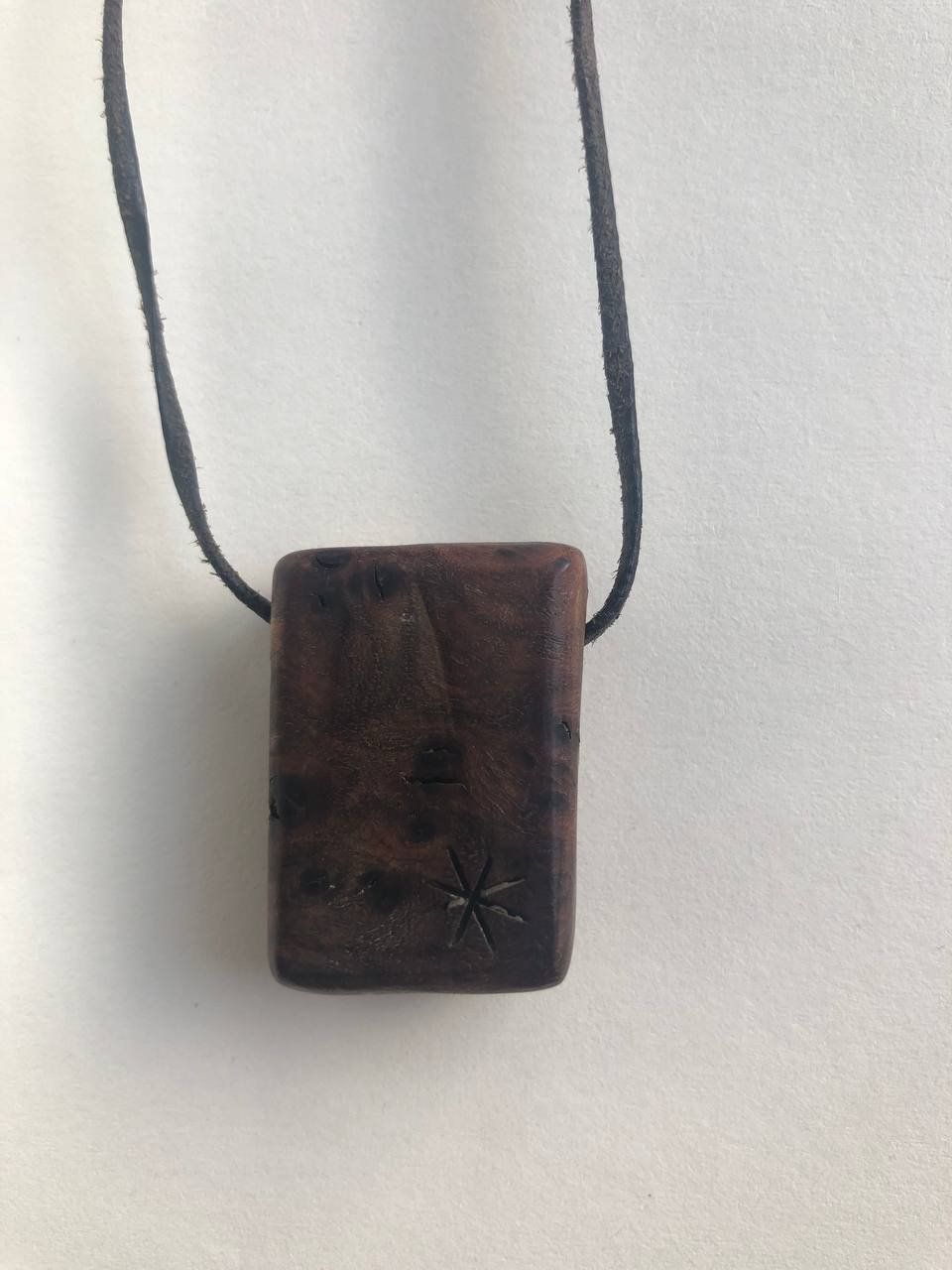 Anhänger: Anhänger, Kette, Olivenholz - Black Opal – Gebraucht aus Malix von jul_7nhn 2