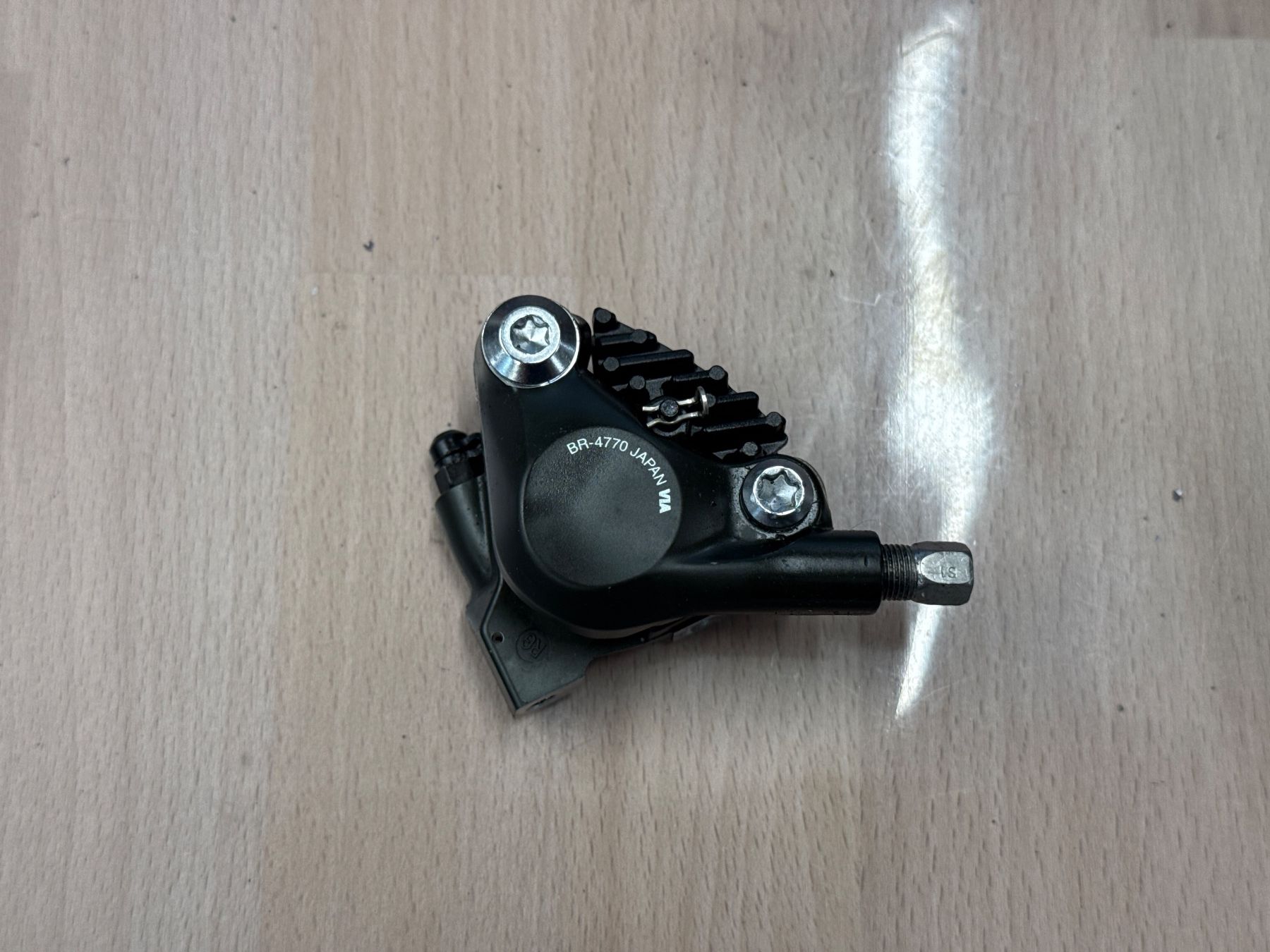 Shimano Pezzi di ricambio: Shimano BR-4770 Bremssattel – Usato da Basel venduto da BICICLETTISTA