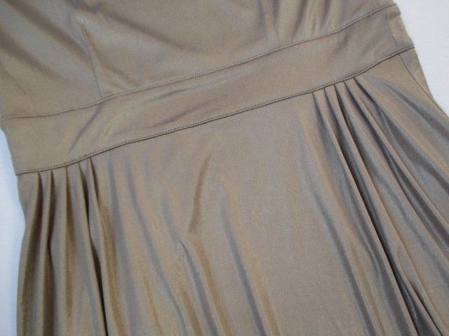 Guess Vestiti: GUESS / fliessendes Kleid mit Spitze Gr. M – Nuovo (secondo la descrizione) da Wetzikon ZH venduto da freeze66north 5