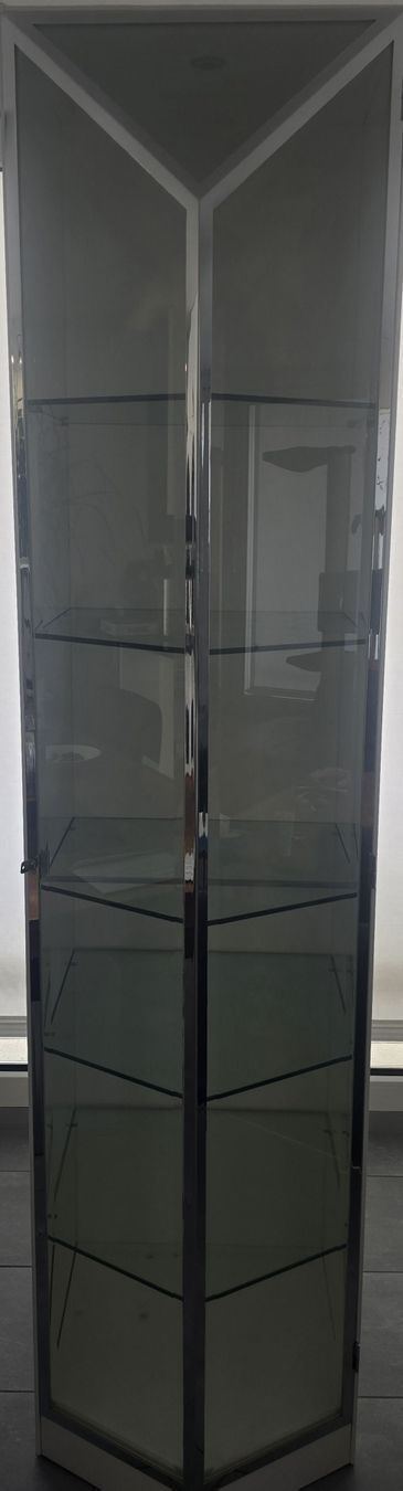 Vetrine: Vitrine mit Glastablaren, Glastür + Licht – Usato da Affoltern am Albis venduto da Benjamin_zh