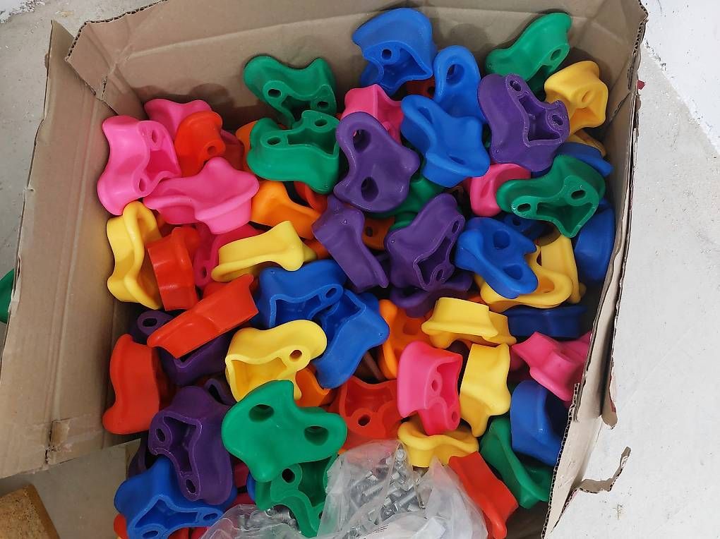 Kletterwände & Klettergriffe: Kletterwand mit OSB Platten – Gebraucht aus Ufhusen von ddpp